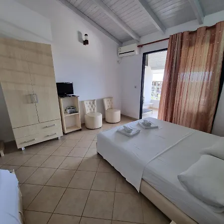 Sea View Apartment Dhermi With Balcony Lejlighed Dhërmi